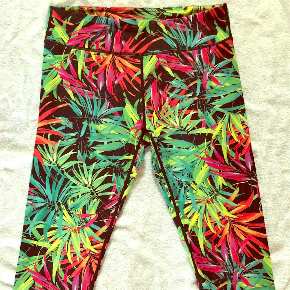 Fabletics Capris (L)